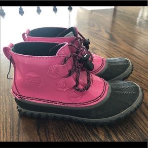 Sorel Out N About boots